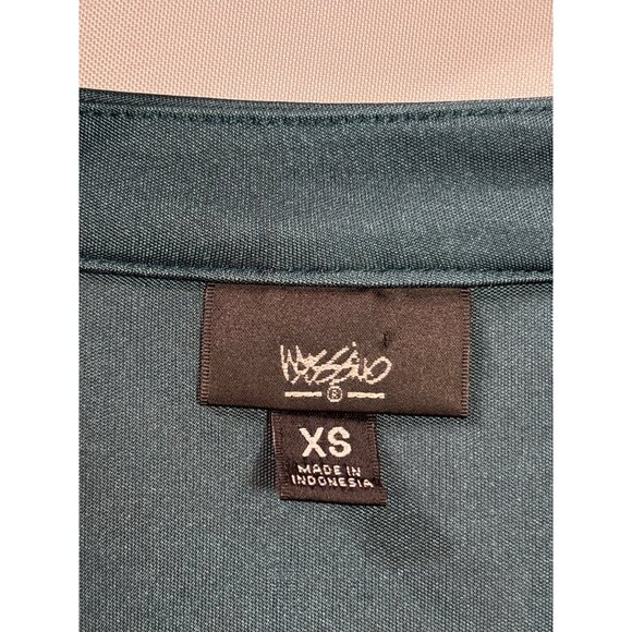 Mossimo Green Sleeveless Drape Front Top XS Lightweight Stretchy Blouse - Picture 3 of 3